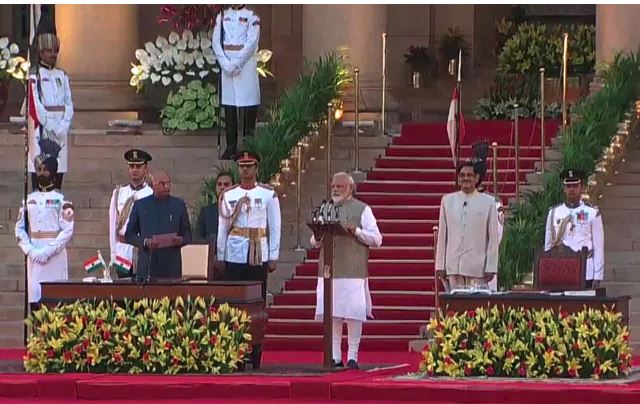 Live Updates: PM Modi along with cabinet ministers takes oath at grand swearing in ceremony