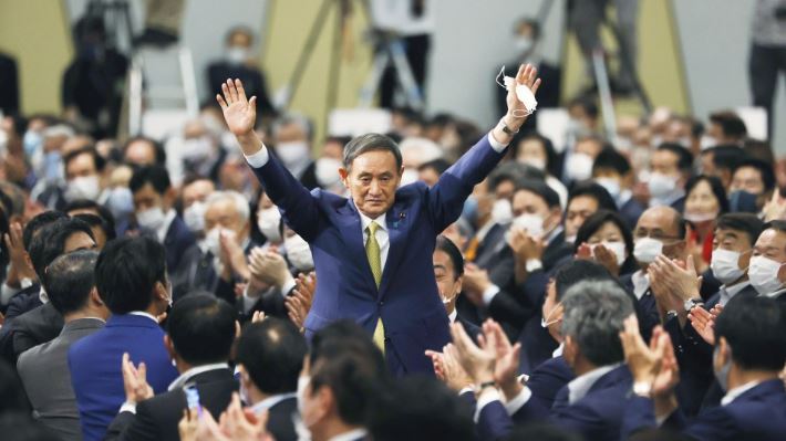 Politics: Yoshihide Suga will be the new Prime Minister of Japan