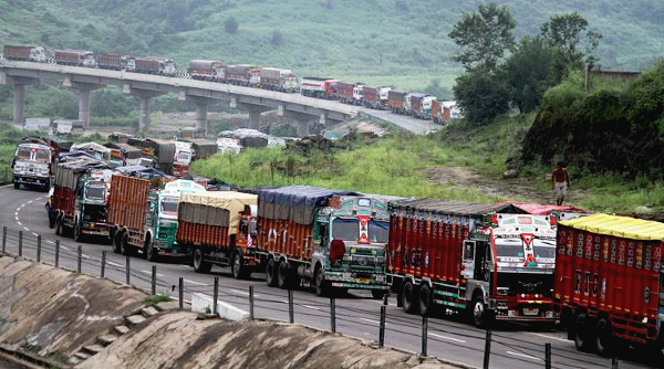 India – Bangladesh Trade Disrupted Briefly at Mahadipur