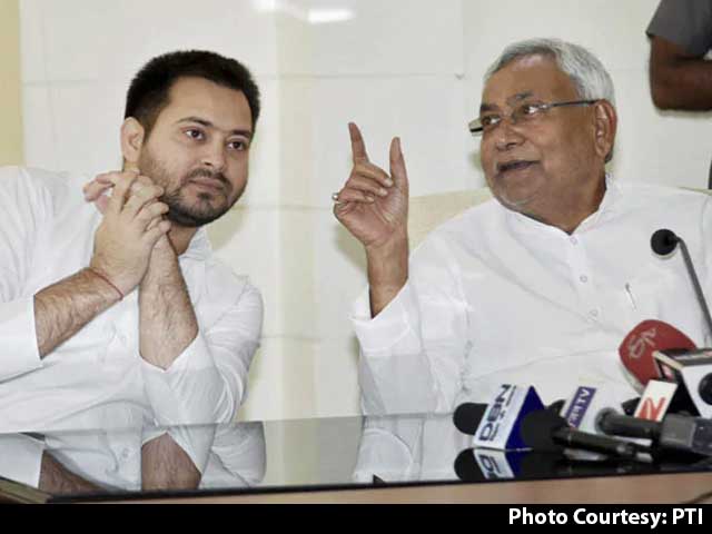 Nitish May Take Oath on Monday, But MGB Though Down, Not Out