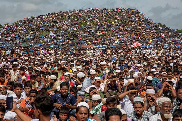 Refugee crisis: Bangladesh to dispatch more Rohingya Muslims to remote island