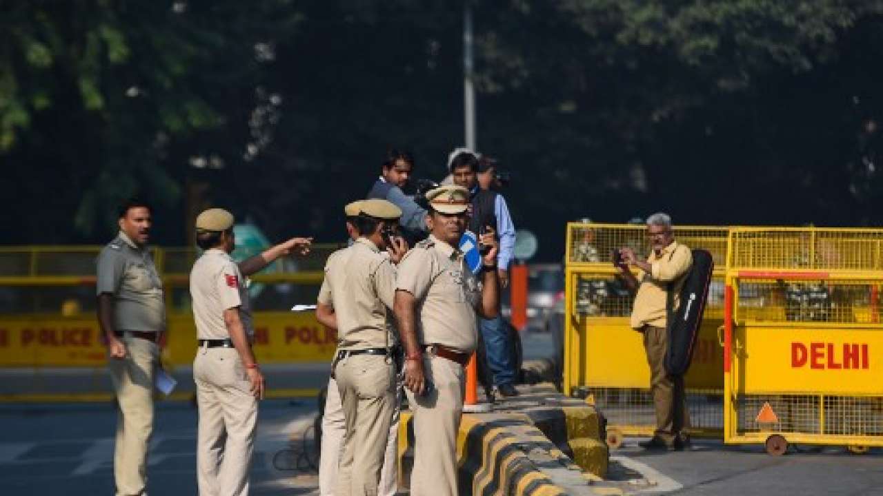 Five suspected terrorists arrested in Delhi, Police recovered weapons