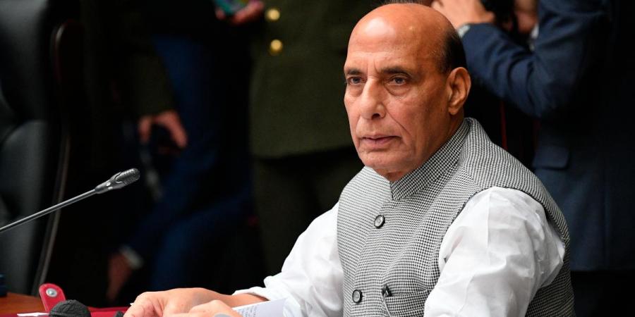 Defence Minister Rajnath Singh interacts with Defence Civilian Employees’ Federations on issues related to OFB Corporatisation