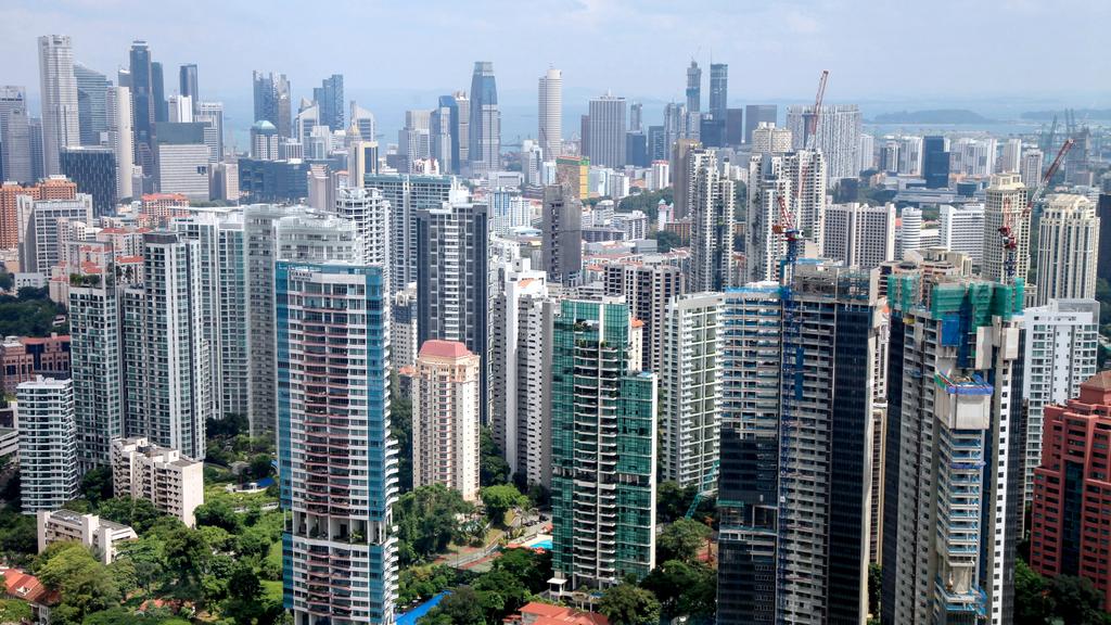 Night Curfew in all Maharashtra Towns, Quarantine for Foreign Travellers