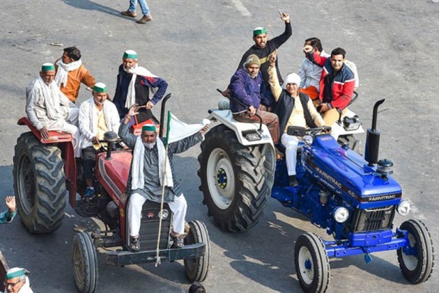 Are protesting farmers “poor”? Tractor sales up 35% in December 2020!