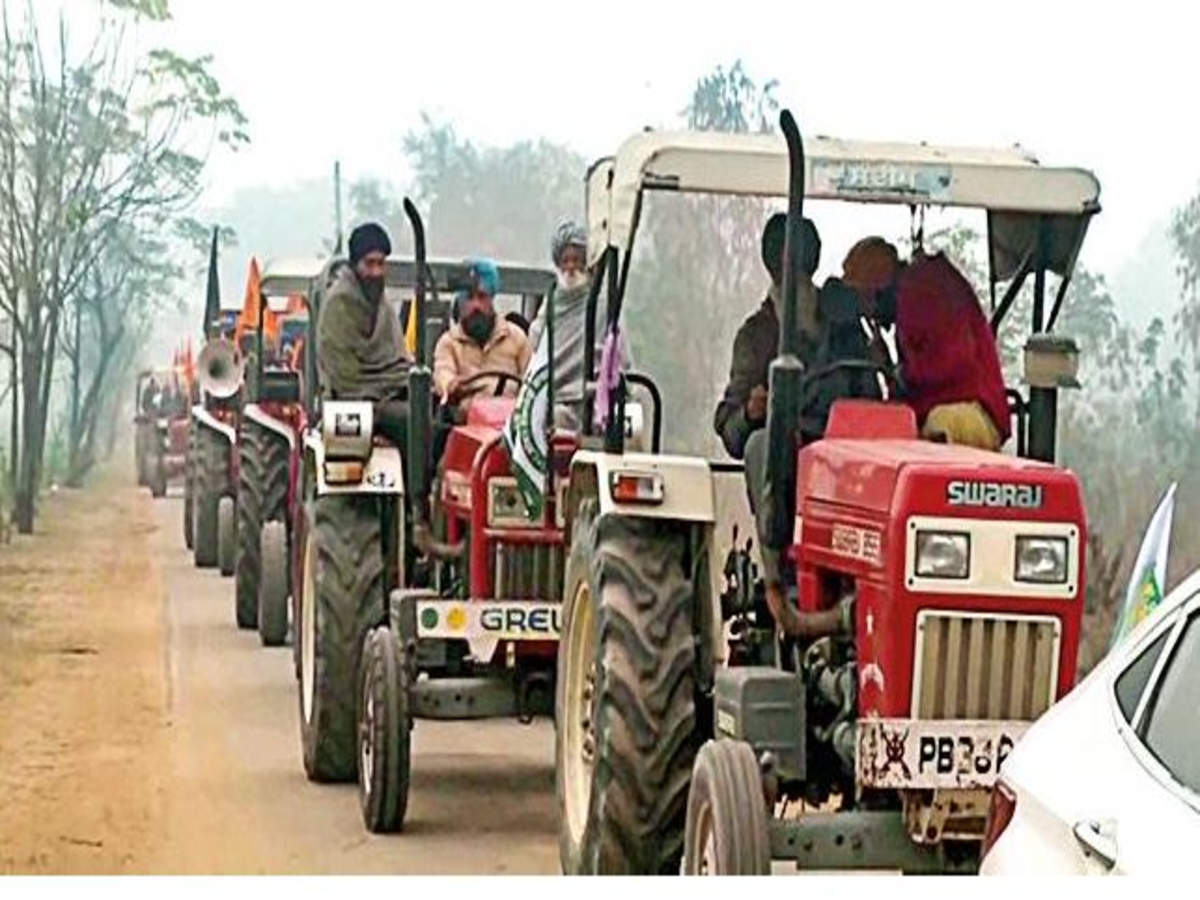 Protesting Farmers to go Ahead with Tractor Rally, Delhi Police in a Quandary