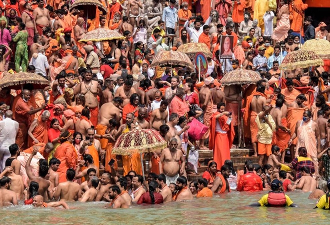 Modi’s “Appeal” to Saints to Turn “Kumbh Mela” into a “Symbolic One”