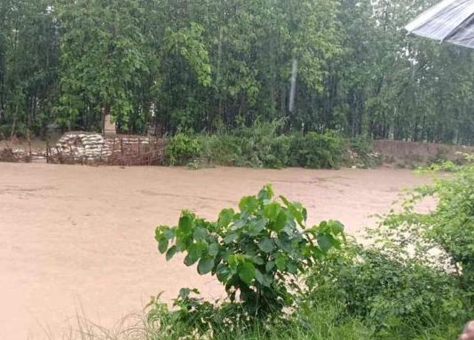 नेपाल में बारिश और बाढ़ का कहर :  तीन भारतीय सहित 20 से ज्यादा लोग लापता