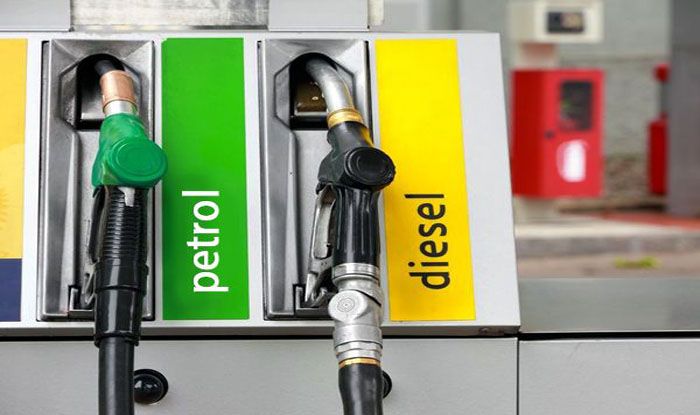Petrol Diesel Price : एक दिन की राहत के बाद आज फिर बढ़े पेट्रोल-डीजल के दाम