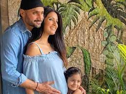 क्रिकेटर हरभजन बने दूसरे बच्चे के पिता, पत्नी गीता ने दिया बेटे को जन्म