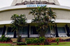 28JUL2015PTI16_03-11-2015_19_30_1