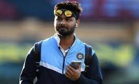 भारत-इंग्लैंड क्रिकेट सीरीज : विकेटकीपर बल्लेबाज ऋषभ पंत कोरोना पॉजिटिव