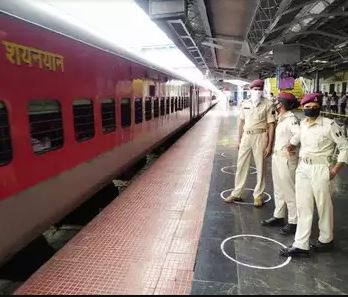 बिहार : मजदूरों से भरी ट्रेनों को टाइम बम से उड़ाने की आईएसआई की साजिश, प्रमुख स्‍टेशनों पर बढ़ी चौकसी