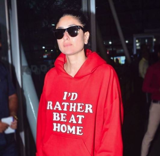 Bollywood: Kareena Kapoor Khan helped by Photographers