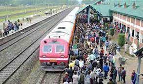 जम्मू-कश्मीर : बारामूला-बनिहाल रेलमार्ग पर पांच दिन बाद ट्रेन सेवा फिर बहाल