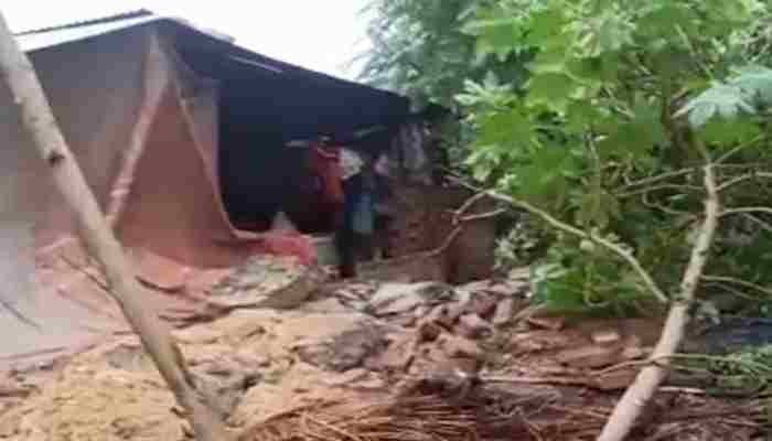 उत्तर प्रदेश : मूसलाधार बारिश के चलते अलग-अलग हादसों में पांच बच्चों समेत 16 की मौत