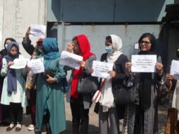 अफगानिस्तान में महिलाओं का विरोध जारी