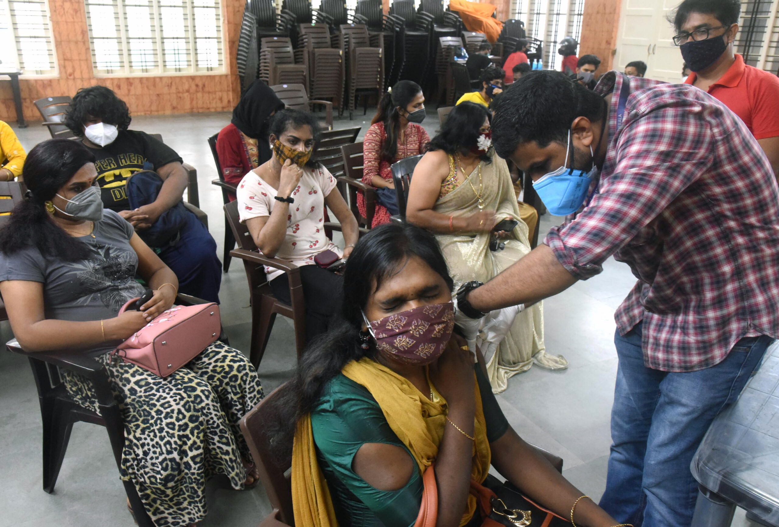 भारत में कोरोना संकट : लगातार दूसरे दिन नए संक्रमितों की संख्या 30 हजार से कम, सक्रिय मामले बढ़े