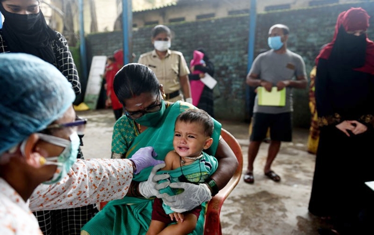 कोरोना से लड़ाई : टीकाकरण अभियान में गंभीर बीमारियों से ग्रस्त बच्चों को प्राथमिकता दी जाएगी