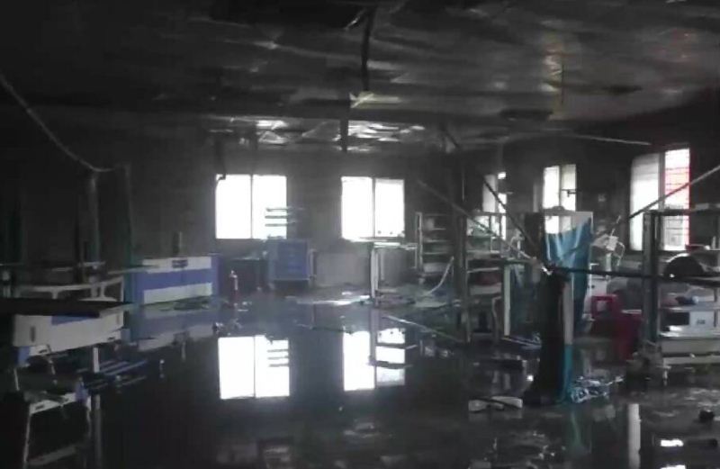 महाराष्ट्र : अहमदनगर सिविल अस्पताल में आग से 11 कोविड मरीजों की मौत