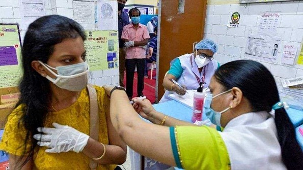 भारत में कोरोना संकट : 541 दिनों में न्यूनतम एक्टिव केस, 24 घंटे के दौरान 8,318 नए संक्रमित