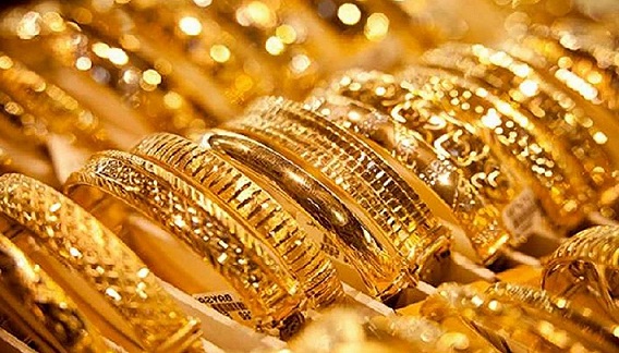 सोने के भाव में गिरावट का असर : धनतेरस पर लगभग 75 हजार करोड़ के 15 टन गहनों और सिक्कों की बिक्री
