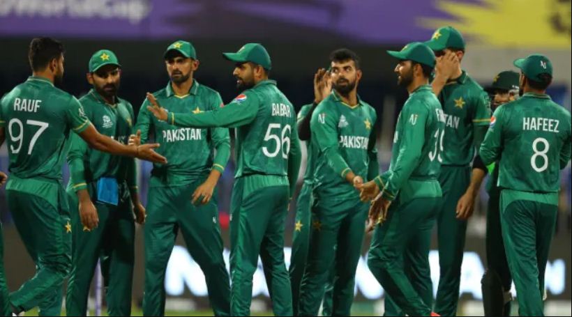 टी20 विश्व कप : अजेय पाकिस्तान ने किया लीग चरण का समापन, सेमीफाइनल में ऑस्ट्रेलिया से टक्कर