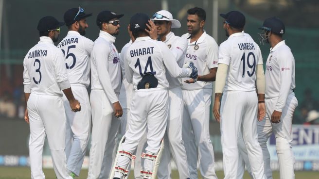 कानपुर टेस्ट : भारतीय सिनरों ने न्यूजीलैंड को समेटा, अक्षर ने किए 5 शिकार