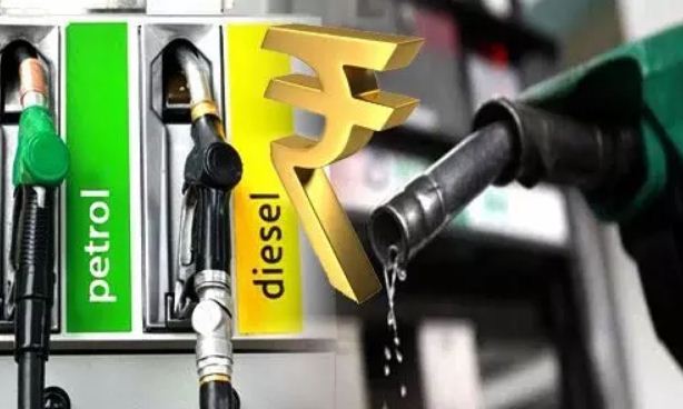 देशभर में पेट्रोल-डीजल की कीमत एक समान करने की केंद्र सरकार की कोई योजना नहीं