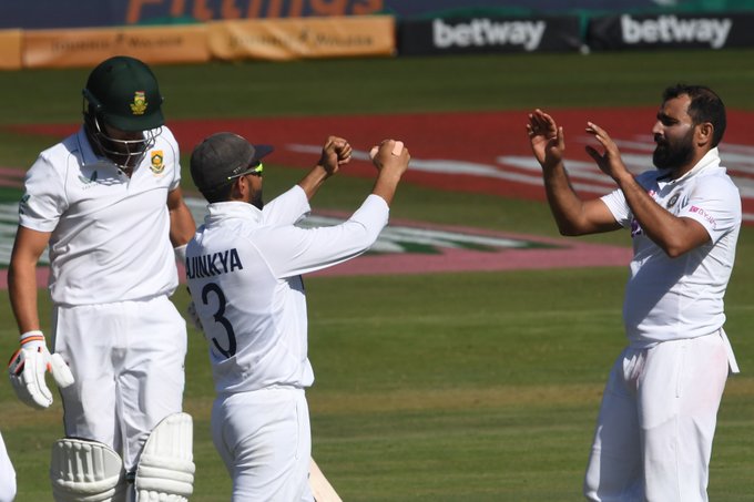 सेंचुरियन टेस्ट : मो. शमी की अगुआई में पेसरों ने दक्षिण अफ्रीका को 197 पर समेटा