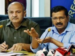 अरविंद केजरीवाल और मनीष सिसोदिया