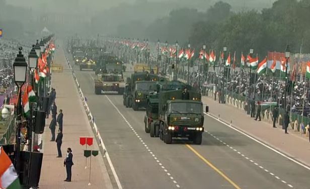 धूमधाम से मनाया गया 73वां गणतंत्र दिवस, राजपथ पर भव्य परेड का आयोजन