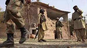 बलूचिस्‍तान में बलूच विद्रोहियों का भीषण हमला, 100 पाकिस्‍तानी सैनिकों को मारने का दावा