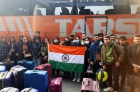 भारतीय छात्र यूक्रेन से लौटे