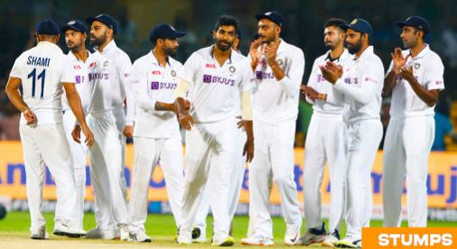 बेंगलुरु दिवा-रात्रि टेस्ट : एक और क्लीन स्वीप की तैयारी,  भारत ने श्रीलंका को दिया 447 रनों का लक्ष्य