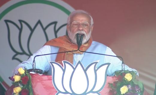 चंदौली में बोले पीएम मोदी – ‘हमारा गठबंधन गरीबों से है, जिन्हें हमने कोरोना काल में भूखे पेट नहीं सोने दिया’