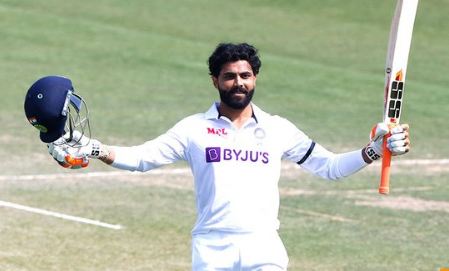 मोहाली टेस्ट : जडेजा के सर्वोच्च स्कोर से  भारत ने 8 -574 पर घोषित की पहली पारी, श्रीलंका की खराब शुरुआत
