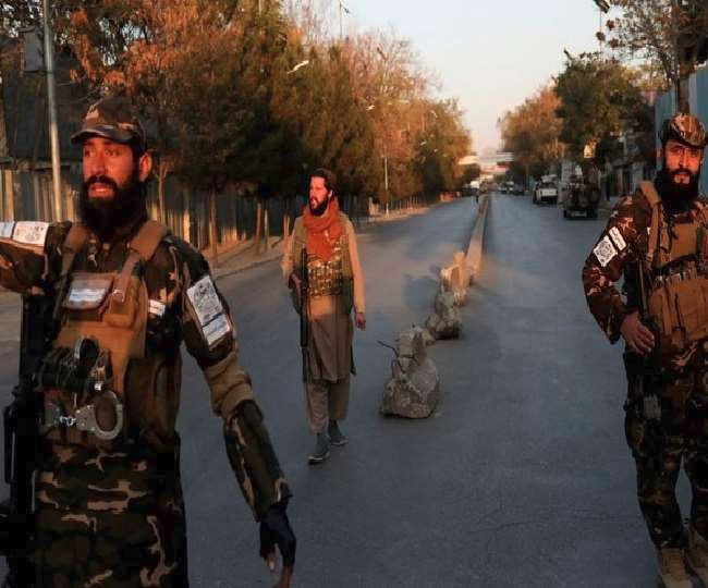 अफगानिस्तान : काबुल में हाई स्कूल के पास तीन धमाके, अब तक 20 लोगों की मौत, कई घायल