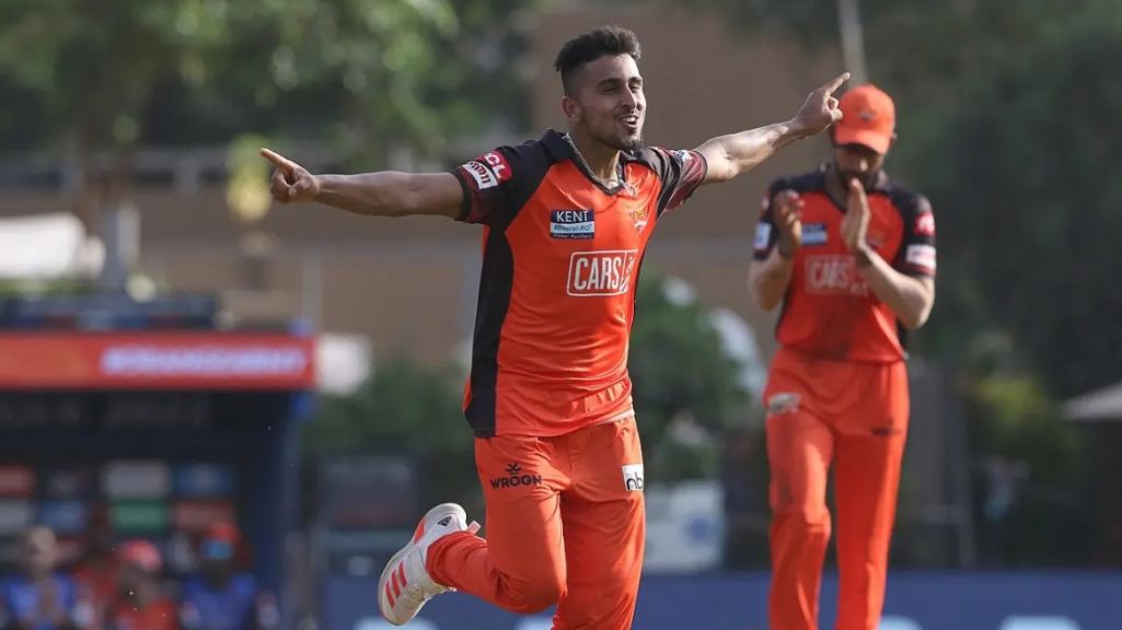 टाटा आईपीएल : सनराइजर्स हैदराबाद की लगातार चौथी जीत, उमरान व भुवी ने पंजाब किंग्स को दबोचा