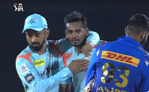 टाटा आईपीएल : लखनऊ सुपर जाएंट्स की चौथी जीत में कप्तान केएल राहुल का नाबाद शतक, मुंबई इंडियंस की दुर्गति जारी   