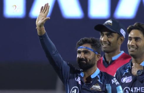 टाटा आईपीएल : रोमांचक संघर्ष में राहुल तेवतिया ने गुजरात टाइटंस को दी मुस्कान, पंजाब किंग्स अंतिम गेंद पर हारा