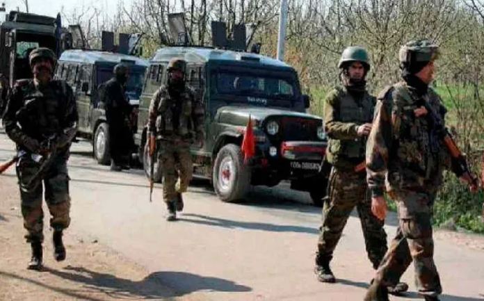 जम्मू-कश्मीर : शोपियां में सुरक्षा बलों के साथ मुठभेड़ में लश्कर-ए-तैयबा का एक आतंकवादी ढेर