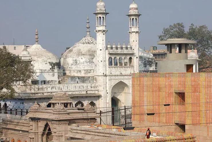 ज्ञानवापी मस्जिद प्रकरण : स्थानीय अदालत में पेश सीलबंद रिपोर्ट कुछ ही घंटों में हो गई सार्वजनिक