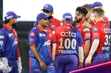 टाटा आईपीएल : मुंबई इंडियंस ने दिल्ली कैपिटल्स को बाहर किया, आरसीबी ने पूरी की प्लेऑफ की लाइनअप
