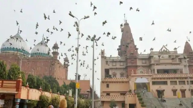 यूपी : मथुरा में श्रीकृष्‍ण जन्‍मभूमि-ईदगाह विवाद में एक और अर्जी, ईदगाह में रोज जाने की अनुमति मांगी