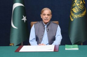 Prime Minister Shehbaz Sharif addressing the nation in Islamabad on 27 May 2022