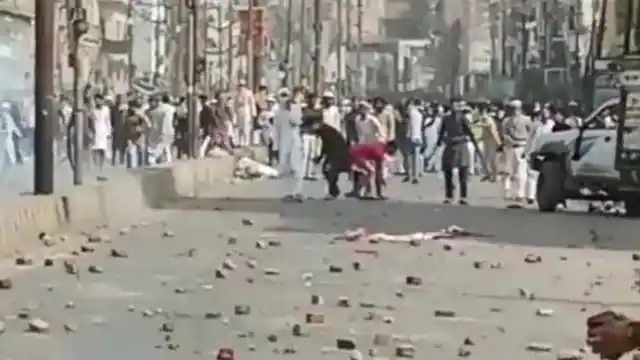 कानपुर हिंसा : गली-गली घूमकर उपद्रवियों के हमदर्दों को तलाश रही ATS. मास्टरमाइंड के ननिहाल में पुलिस की दबिश