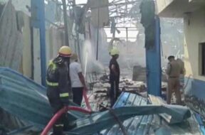 केमिकल फैक्टरी में विस्फोट