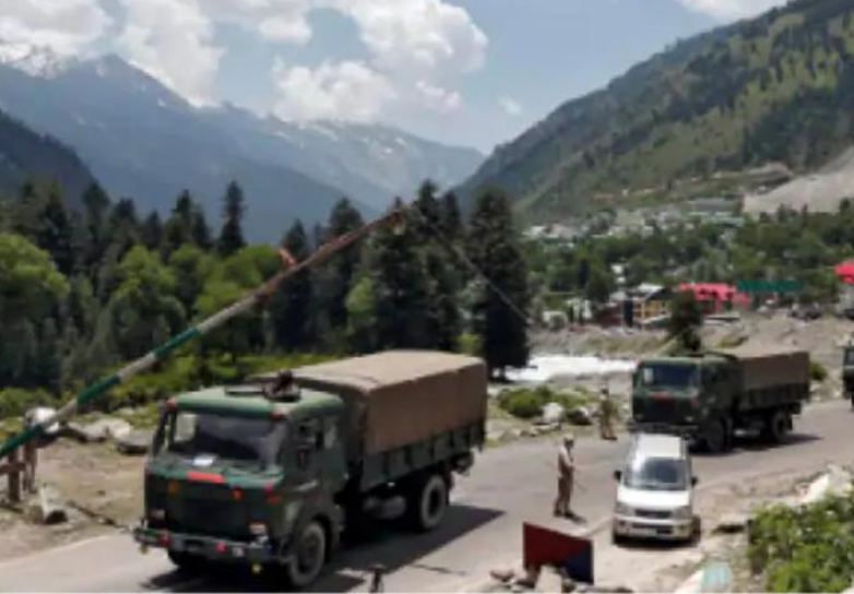 चीन सीमा के पास अरुणाचल प्रदेश में तैनात सेना के दो जवान लापता, 14 दिनों से कोई खबर नहीं