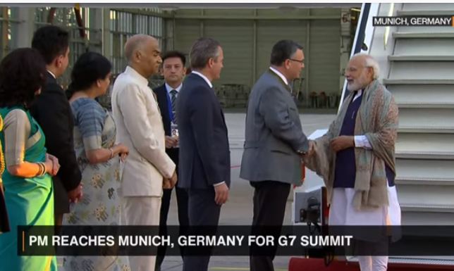 पीएम मोदी G-7 शिखर सम्मेलन में हिस्सा लेने के लिए जर्मनी पहुंचे, म्यूनिख में जोरदार स्वागत